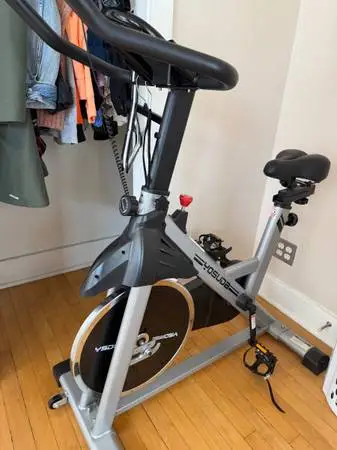 Queen bed dresser like new exercise bike see all other pictures