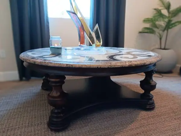 Round Marble Cocktail Table