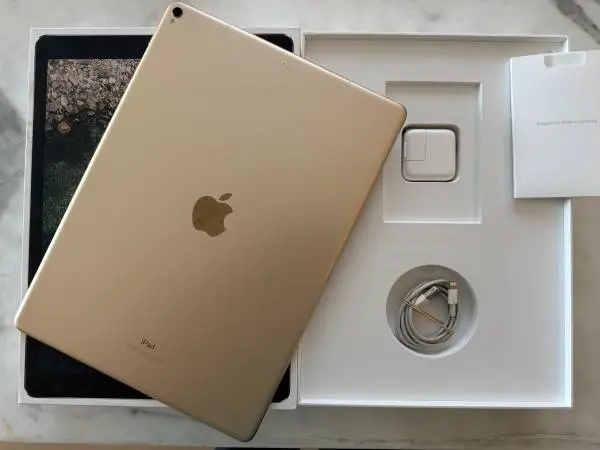 iPad Pro 12.9” 2nd 256GB Cellular Unlocked