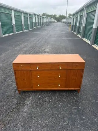 Mid Century Buffet / Sideboard / Dresser