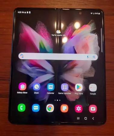 Samsung Z Fold3 5G 256GB - Like New!