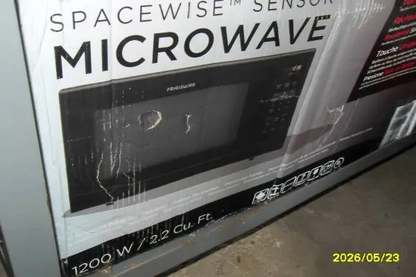 New Microwave Oven