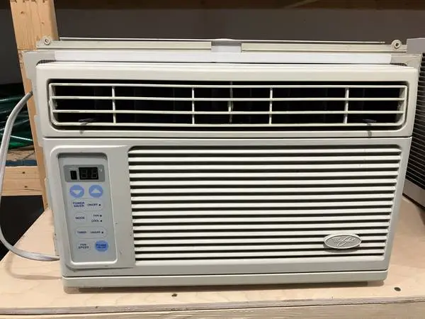 Window Air Conditioner - Whirlpool