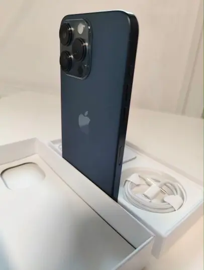 Apple iPhone 15 pro for sale