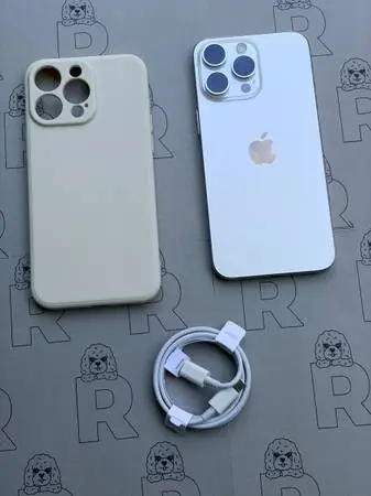 IPhone 15 Pro Max 256g Factory unlocked