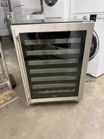 24” Marvel Wine Cooler - 54 bottle