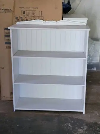 Wooden shelf. Bookshelf. Three tier. White. Vintage. Great Condition.