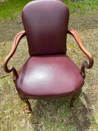 Vintage Oxblood Leather & Mahogany Living / Library Room Chair