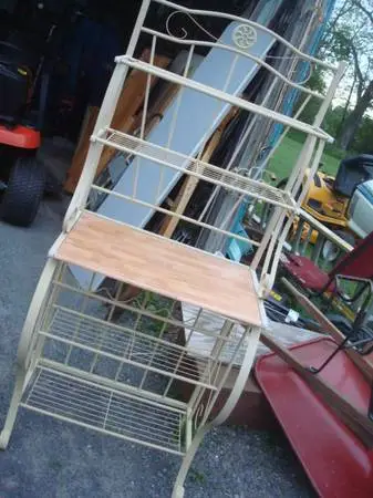 bakers rack