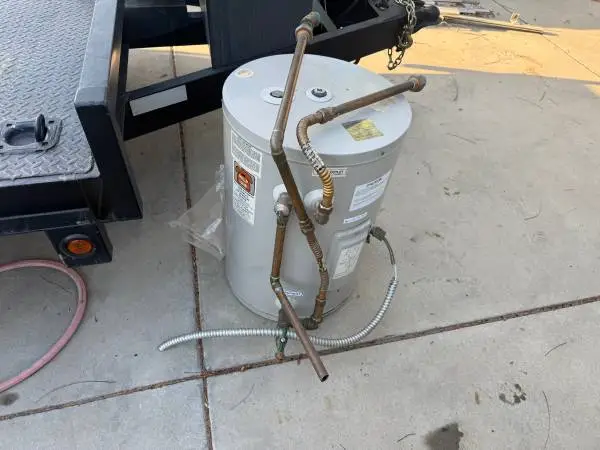 Electric Water Heater