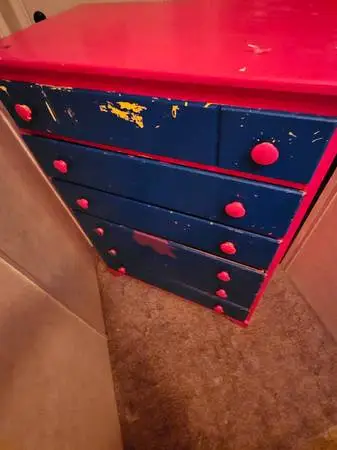 Dresser