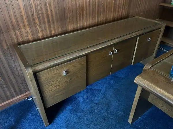 EXECUTIVE CREDENZA 72” x 20” x 29 1/2”