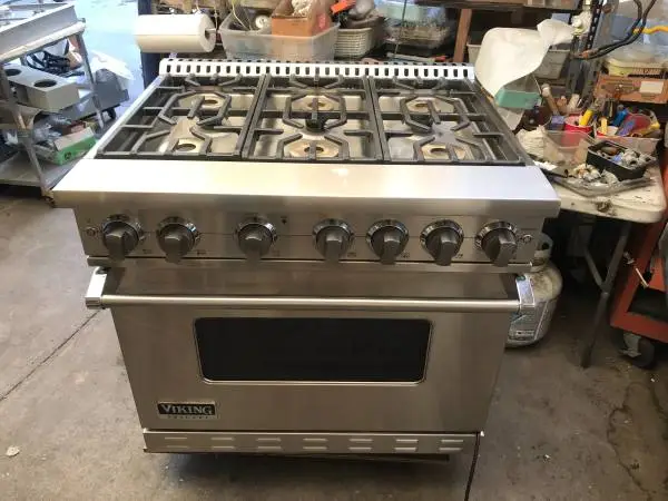 36 Viking Stainless Range, Series 7, gas