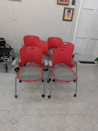 Herman Miller caper stacking rolling chairs