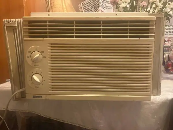 Kenmore 5,250 Window Mounted Room Home Office AC Air Conditioner Unit