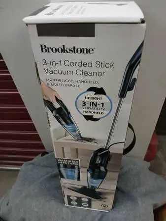 ***VACUUM CLEANER ***