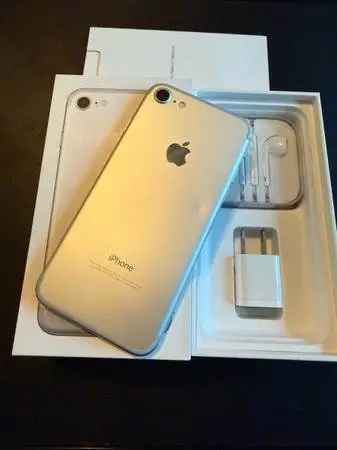 iPhone 7 256GB Unlocked