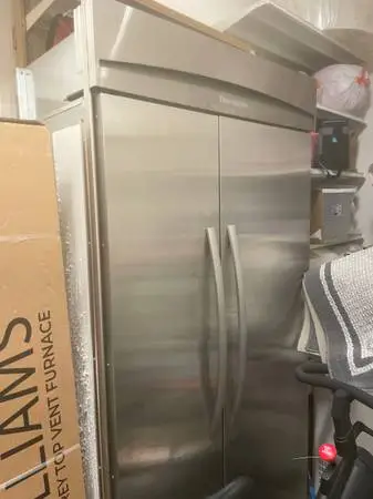 42 inch Thermidor refrigerator in great condition