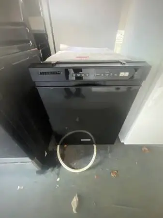 Black whirlpool dishwasher (deliver fee