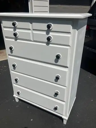 White Enamel Chest of Drawers