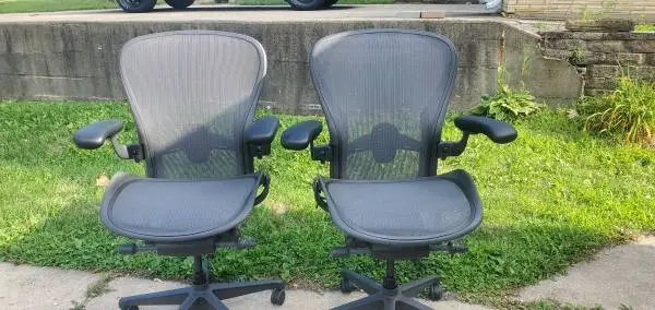 Herman Miller Remastered AERON SIZE B Fully Loaded