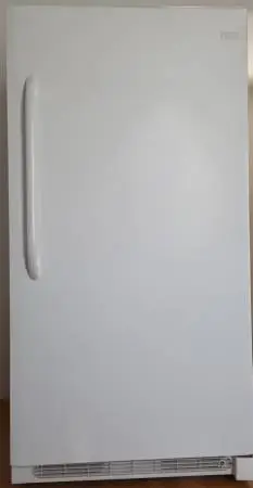 Upright Frigidaire 18cft Manual Defrost Steady Temp Freezer