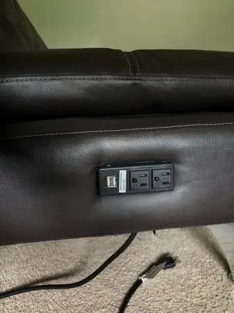 Futon Multi position w/power