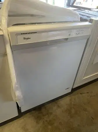 White Whirlpool Dishwasher Full Console Model #WDF320PADW2 Used