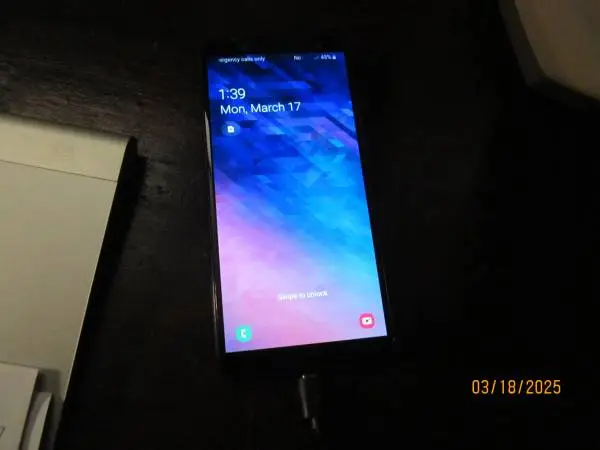5SAMSUNG GALAXY A6 CELL PHONE