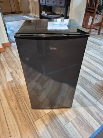 mini fridge