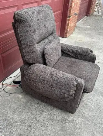 New Lift Recliner Chair