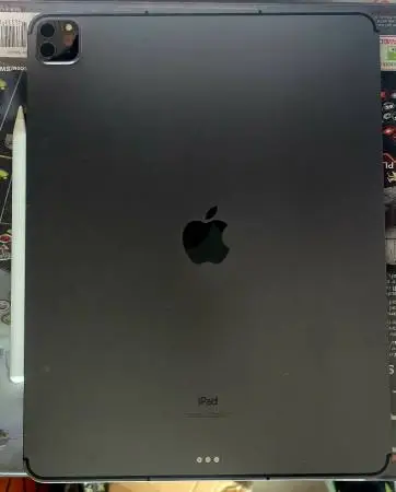 Cellular Apple iPad Pro 12.9 M1 Wi-Fi, 5G 256GB Like New! Unlocked
