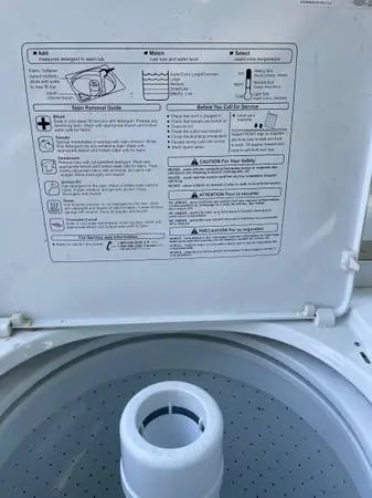 PERFORMA Top Load Washer used in vacation home / WORKS GREAT
