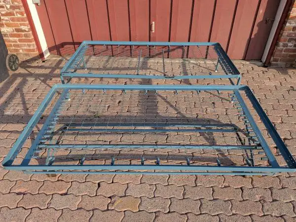 Metal Twin AND Under Bed Pop-Up Trundle Bedframe