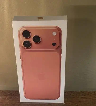 Iphone 17 pro max cosmic orange