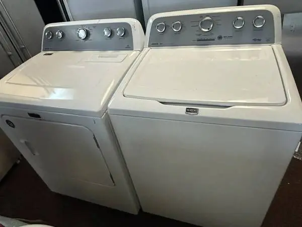 Combo Maytag Washer and Dryer Side by Side