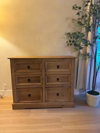 Waxed Pine 6 Drawer Chest / Dresser