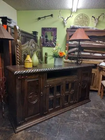 Reclaimed wood Rustic TV media4 doors