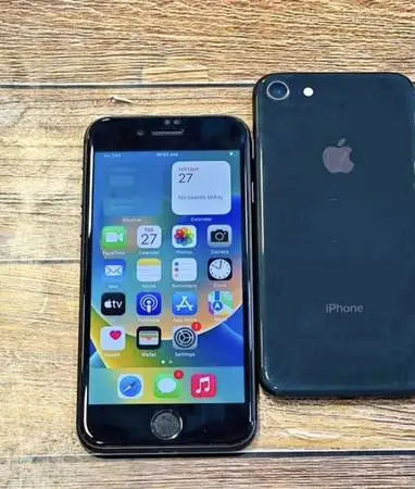 IPhone 8 Unlocked