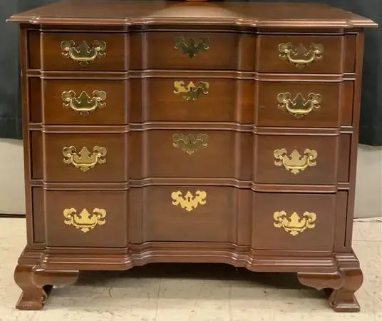 Ethan Allen dresser