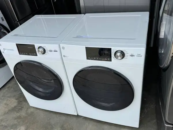 24-inch GE Stackable Front- Washing Machine 2.4 cu.ft  dryer 4.3 cu.ft