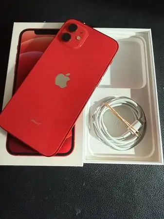 iPhone 12