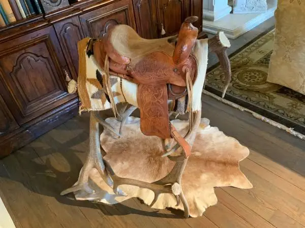 Antler saddle, stand, and saddle