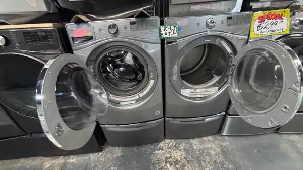 Whirlpool front load washer & electric dryer set with pedestal