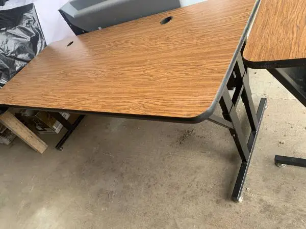 Adjustable Height heavy duty 71 desk