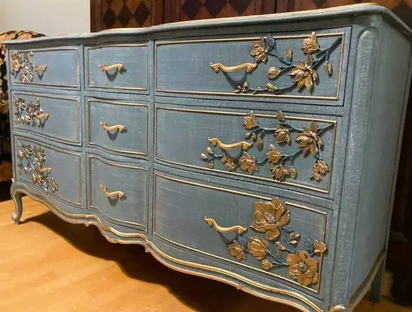 9 Drawer Dresser