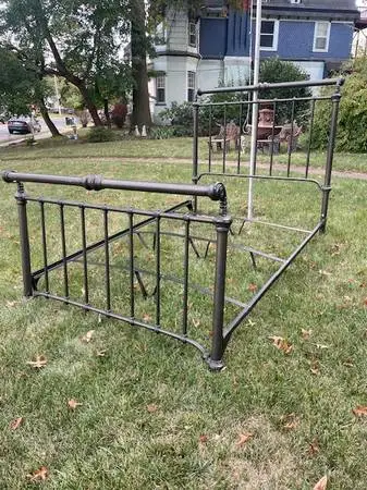 Vintage iron queen size bed