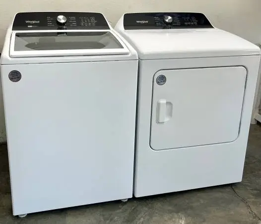 Whirlpool Washer & Dryer Set