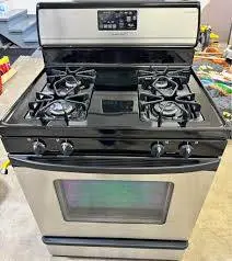 30 inch & 20 Stove &  Refrigerator set n