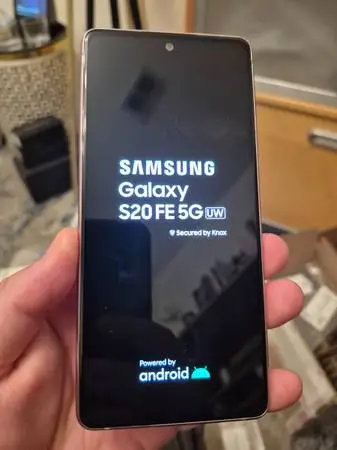 Sim Unlocked Samsung galaxy S20 Fe 5G 128gb 6.5 4500mah